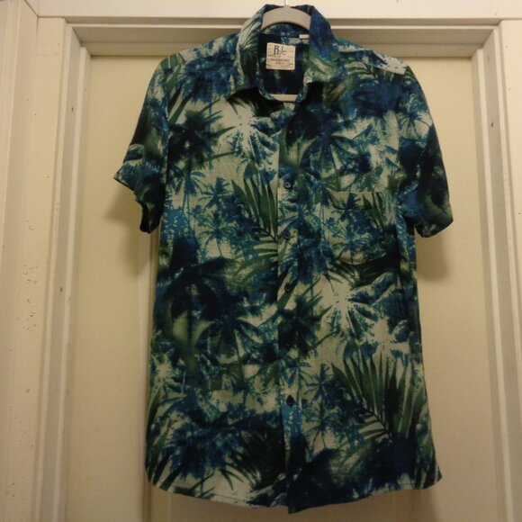 HAWAIIAN FOLIAGE IN THE JUNGLE MENS SHIRT S